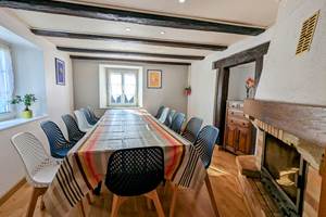 Gite-de-groupe-alsace-vosges-chalet-salle-à-manger