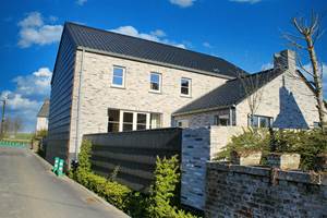 Le relais de Lou facade arrière