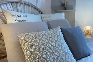 Nid Cosy Bordeaux - Chambre BOHEME Port Lune