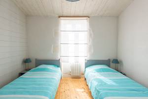 maison-location-la-couarde-chambre