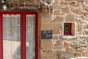 Les_sources_gite_de_charme_Objat_correze_piscine_x_Nastasia_Papiez-001