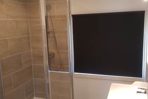 Salle de douche, WC indépendant