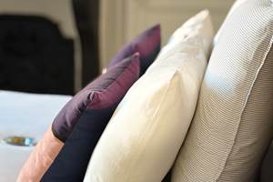 maison-jazey-coussins-detail-decoration