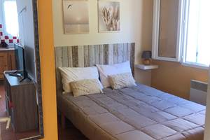 Les Mazets du Rouret - chambre adultes Pin Parasol