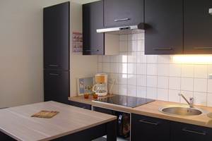 LE CLOS FLEURI - LOURDES - Chambre kitchenette jpg