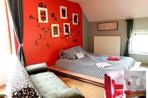 chambre_rouge_composite_elloha