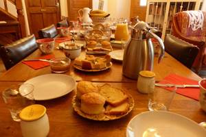 Demeure des tilleuls  petits dejeuner