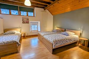 Gite-de-groupe-alsace-vosges-chalet-chambre-2-bois