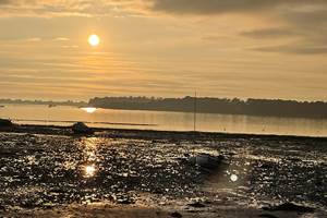 Soleil couchant a maree basse