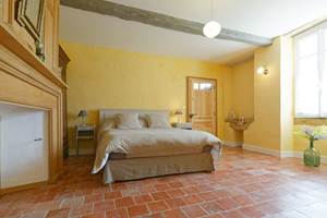 CHAMBRE REZ DE CHAUSSEE 1 LIT 160