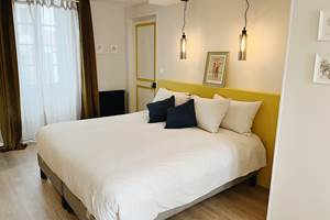 Chambre 1 - Domaine Labouroume - chambre d'hote a la campagne 3