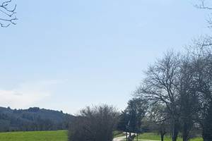Viens je t'emmène dans un havre de paix. Le Ranch des Lacs une Maison de cœur depuis 1995
