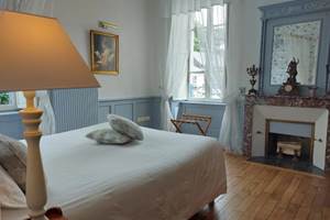 Chambre-2-personnes-Canelle-Chateau-Mont-Dol-Chambre-d-Hotes-Bretagne - Moyenne