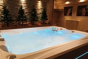 Notre nouveau spa privatif 2pers Hôtel Restaurant La Sapinière  Pied des Pistes Saint Lary Soulan Hautes Pyrénées (65)