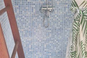 LA DOUCHE A L'ITALIENNE