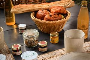 Spa sauna jacuzzi croissants la male