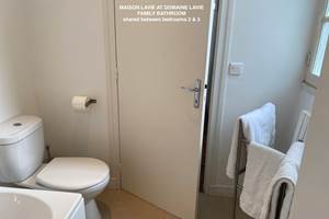 Maison Lavie Salle de bain familiale1