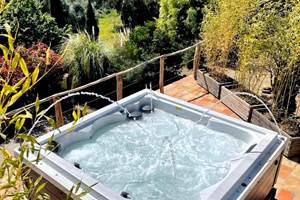 Jacuzzi