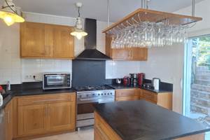 cuisine-equipee-location-villa-cannes