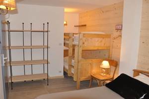 ESTABLOU #6 Chambre 01