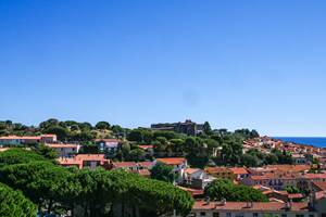 Hotel Ambeille Vue Fort Miradou