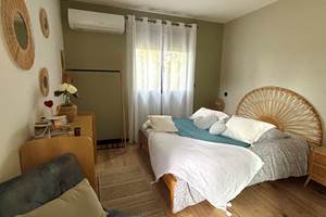 alombredelacheneraie__grand_pic_saint_loup_amoureux_cocooning_puech_spa.pdf