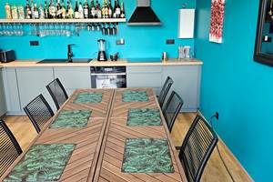 La salle des repas Chambre d'hôtes Abaca Colors Biarritz Bayonne Ondres Capbreton