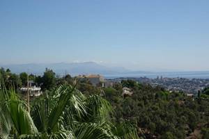 chambre vue colline  villa cannes
