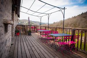 Terrasse vue Sur St Cirq Lapopie
