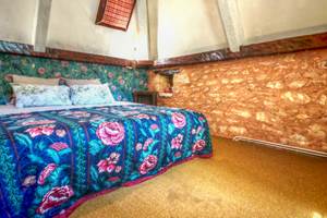 Chambre2 dans le tour.