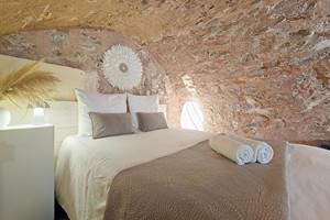 Chambre voutée en pierre