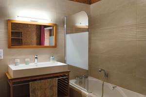 Salle de bains chambre du Parpalhon