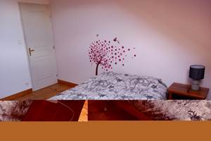A L'ETAGE CHAMBRE 1