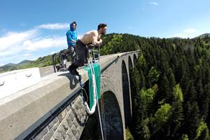 saut-elastique-recoumene-haute-loire