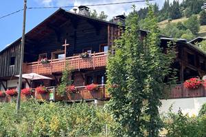 La-ferme-des-favrays
