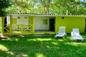 Bungalow 3 avec sanitaires