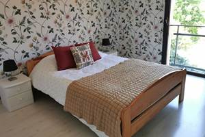 Chambre double dans une villa, vallée de la Dordogne