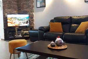 Télévision raccordée au cable.