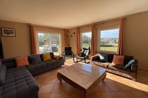 salon-limineux--vue-parc-intimité-calme-bade-golfe-du-morbihan