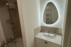 6d3111b1-f895-46de-a608-630a26c8589b