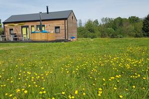 Cabane de l'Ecureuil, vue du parc