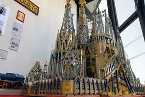 MdJ - Meccano Sagrada familia 20260421