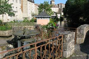 Eymoutiers : petite cité de caractère