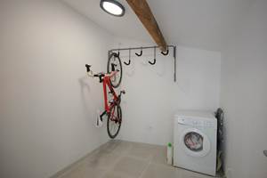 Local commun pour le stockage des vélos & skis