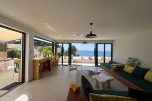 26 - Oliveres Patio salon 1 1600 x 1200