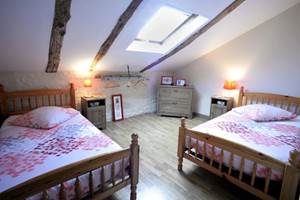 Chambre 2 lits simples