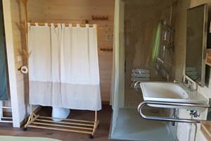 Cabane du Cerf, sanitaires PMR
