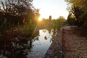 Gîtes, chambre d'hôtes et table d'hôtes gastronomique à Casteljaloux Lot et Garonne, piscine, jacuzzi et spa