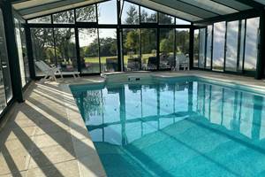 Piscine couverte chauffée