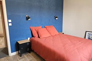 Le Quai d'Neuf — Gîte de groupe en Creuse (15 personnes) - Chambre double à l'étage